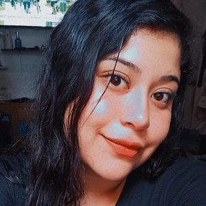 Meet your Posher, Dalia
